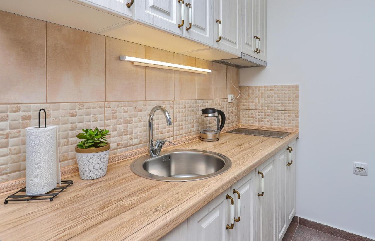 Apartment Castellino Kotor Ngoại thất bức ảnh
